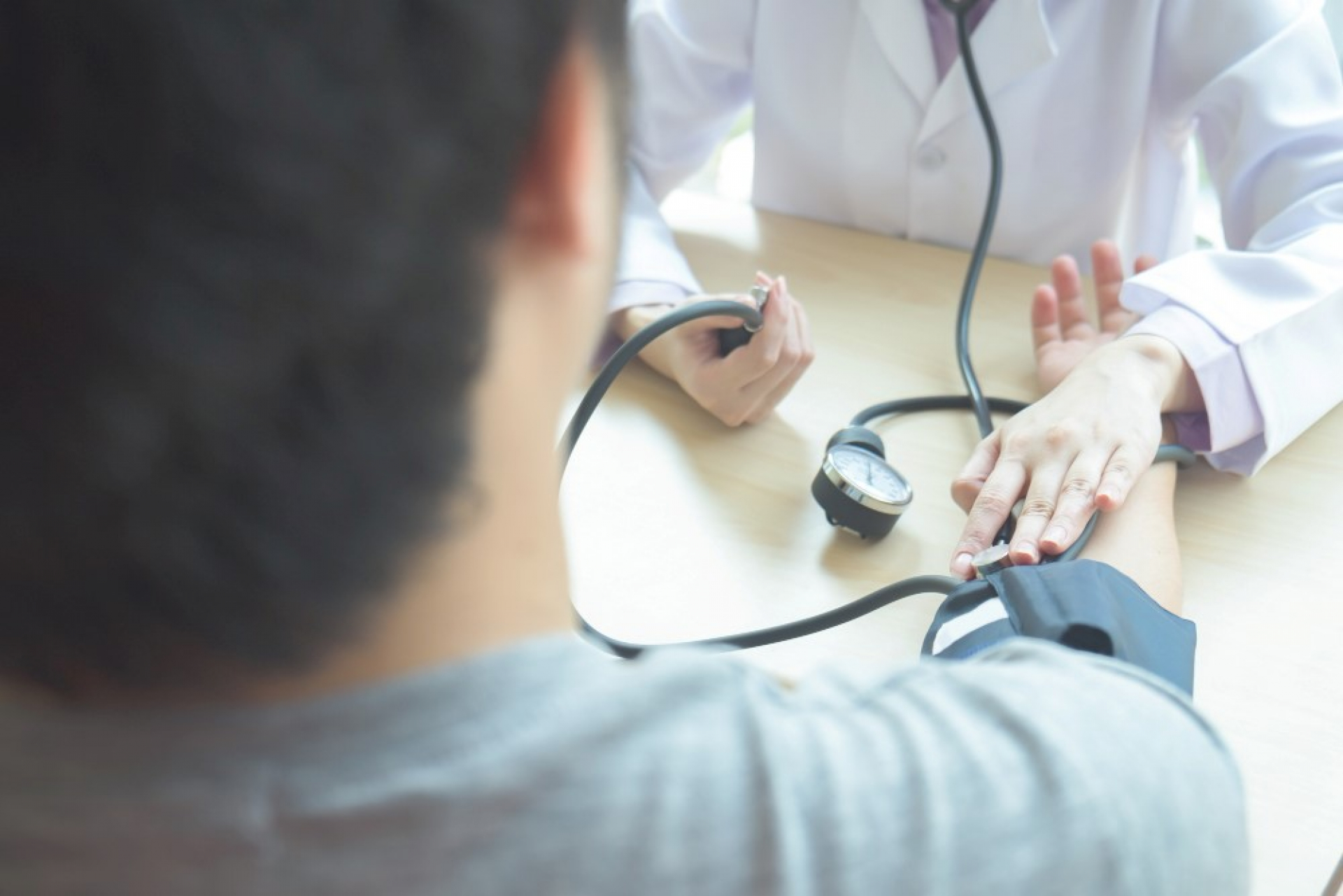white-coat-hypertension-vs-masked-hypertension-understanding-hidden-blood-pressure-patterns-with-abpm-test
