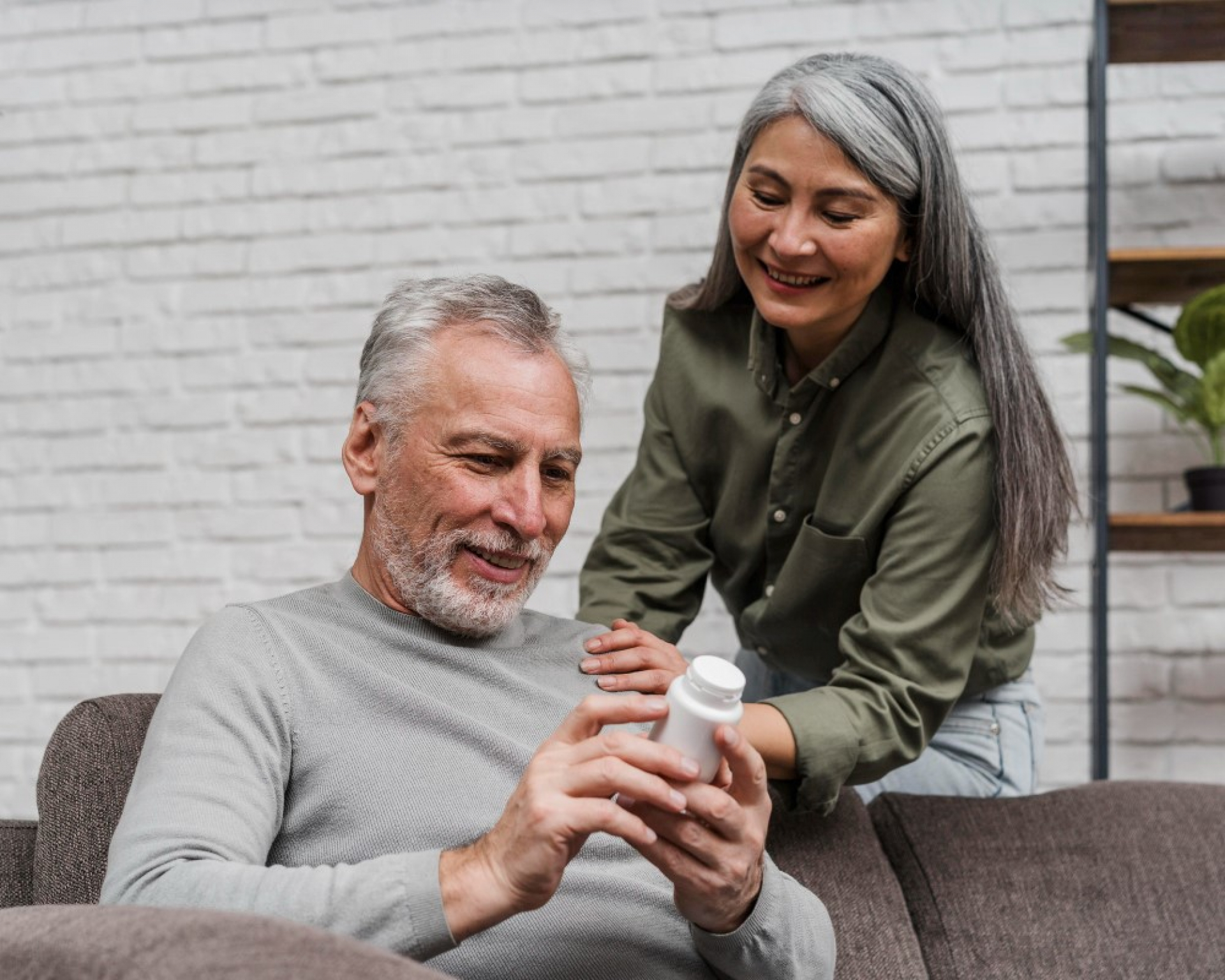useful-daily-living-tips-for-alzheimer-s-patients-and-their-caregivers